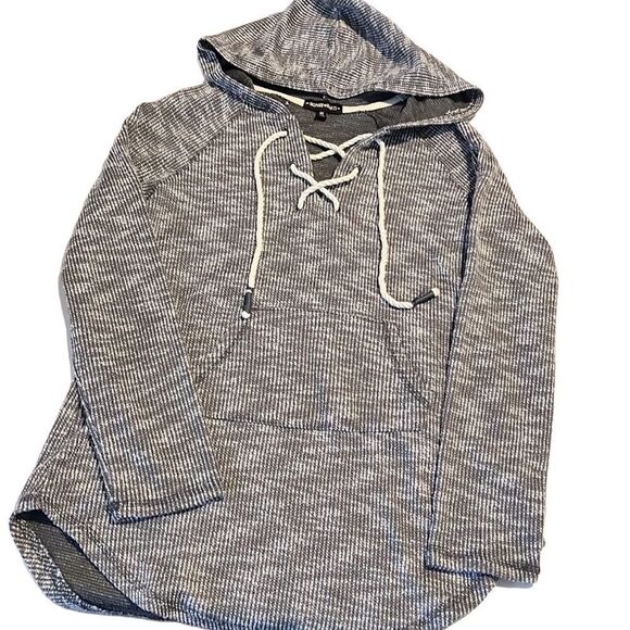 Inspired Heart Black and White Woven Front Pocket Hoodie Pullover Size M - Picture 1 of 15